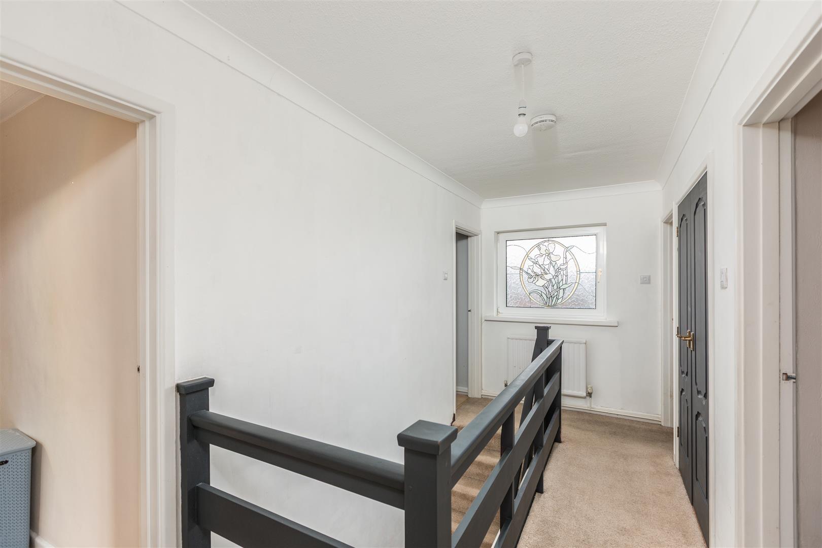 Llanmorlais, Swansea, SA4 3RY